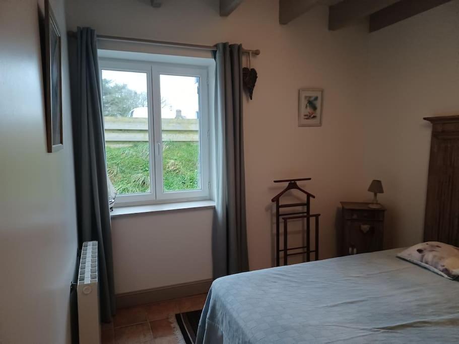 Petite Maison Bretonne Pour 4 Personnes Plounerin Exterior photo